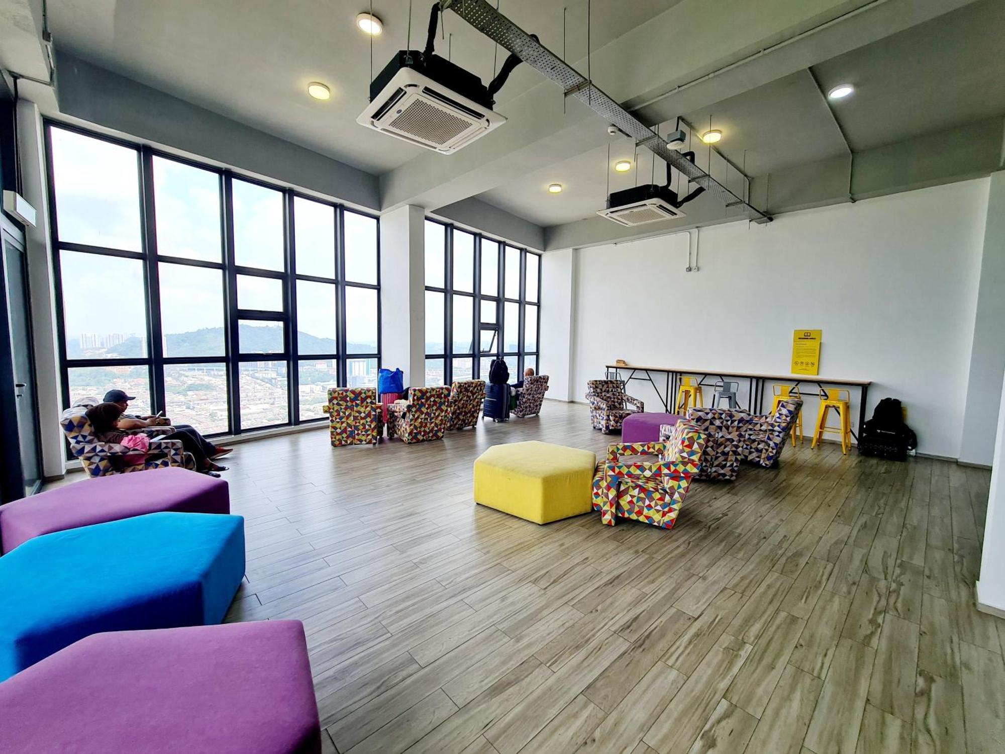 Duplex Eko Cheras Center Tun Razak Exchange Mall Pangsapuri *